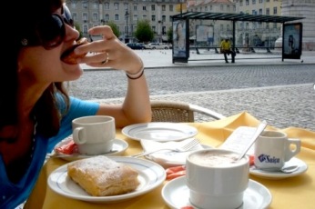 Pasteis de nata and coffee in Lisbon