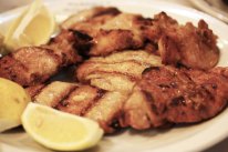 Mollejas grilled with lemon