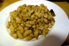 Tuscan white beans at Da Leo in Lucca